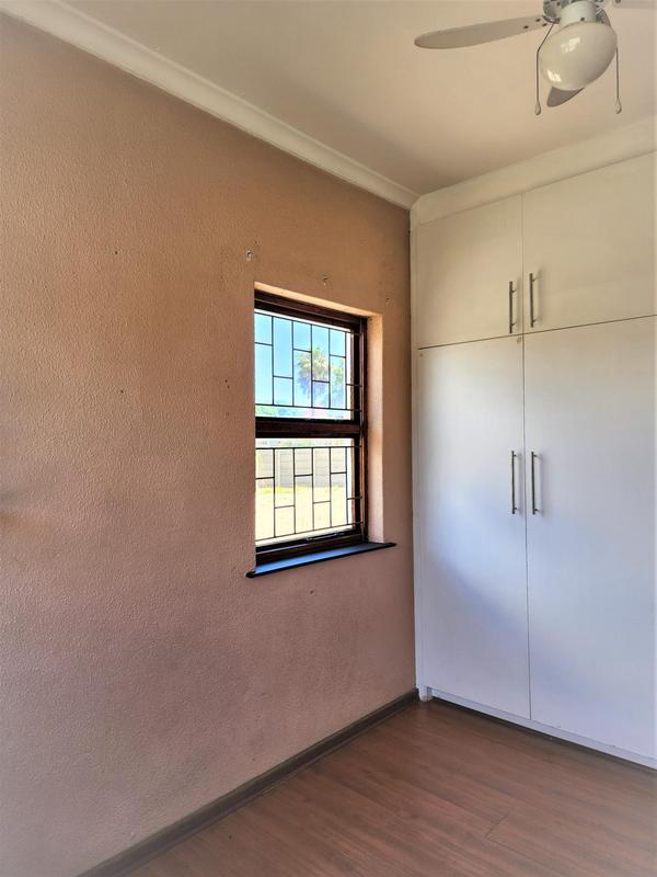 3 Bedroom Property for Sale in Zoo Park Western Cape